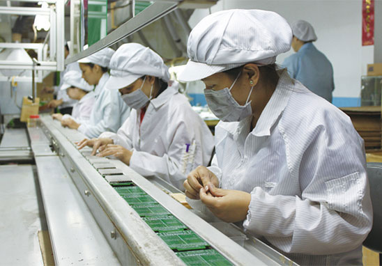PCBA加工手工焊接的两种方式：一文带你深入解析